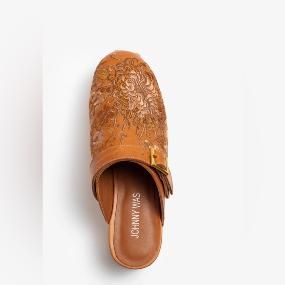 NWOT Johnny Was clogs - Picture 6 of 7